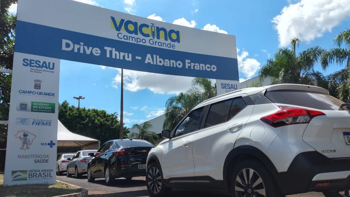 em campo grande vacinacao contra covid neste domingo segue para pessoas com 20 anos ou mais mato grosso do sul g1
