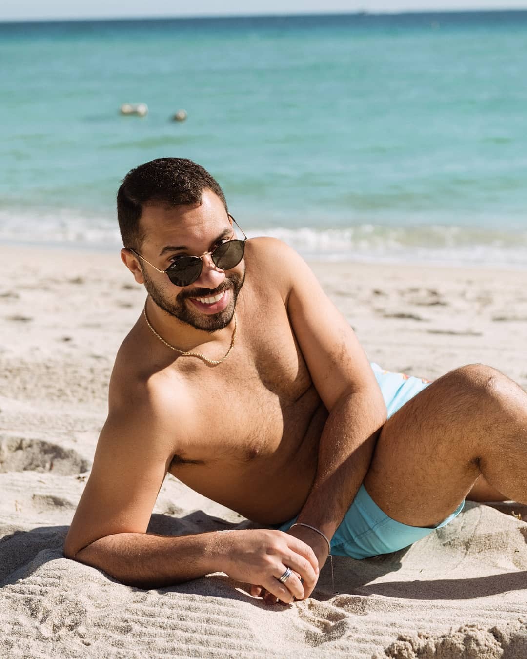 Gil do Vigor aproveita praia de Miami e posta álbum de fotos  (Foto: Reprodução / Instagram)