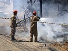 Incêndio em matagal assusta moradores do bairro Santo Antônio 