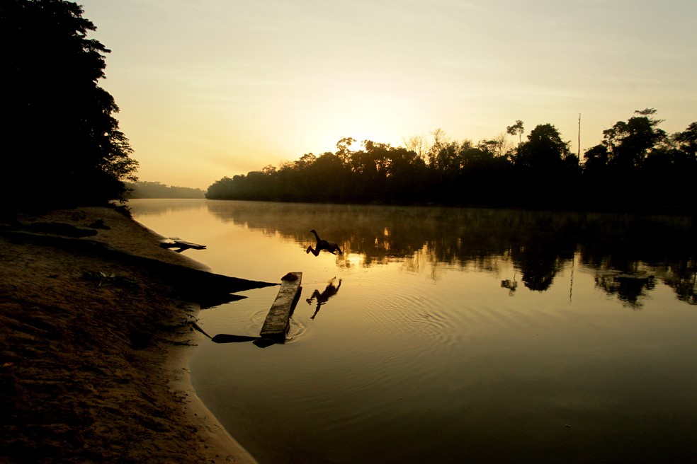 Rio Gurupi que passa dentro da Terra Indígena Tenetehara, no sudesde do Pará — Foto: Especial/Raimundo Paccó