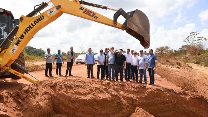 Ministro da Infraestrutura prevê até 2022 o asfaltamento do trecho norte da  BR-156, no AP | Amapá | G1