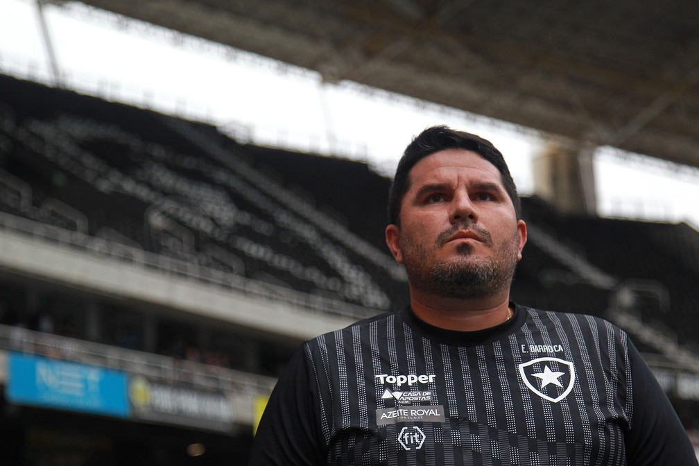 Eduardo Barroca não é mais treinador do Botafogo — Foto: Vitor Silva/Botafogo