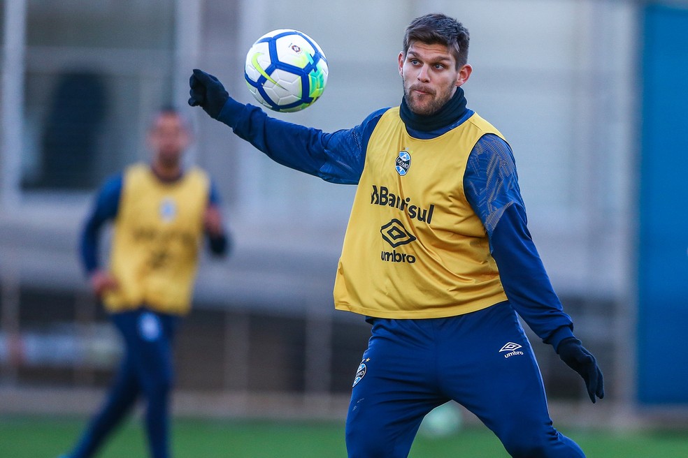 Kannemann é titular indiscutível da zaga gremista (Foto: Lucas Uebel/Divulgação Grêmio)