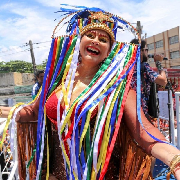 Fafá de Belém celebra as riquezas culturais do carnaval  no país (Foto: Divulgação)