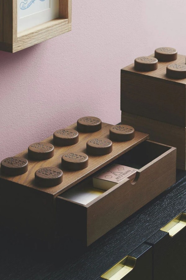 LEGO lança coleção de acessórios de madeira para escritório (Foto: Divulgação)