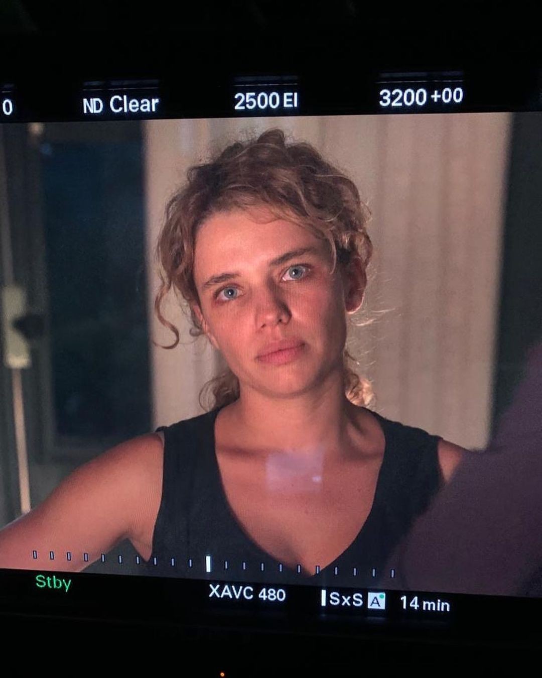 Bruna Linzmeyer em set de filmagens da novela 'Pantanal', em que interpretará Madeleine (Foto: Reprodução/Instagram)