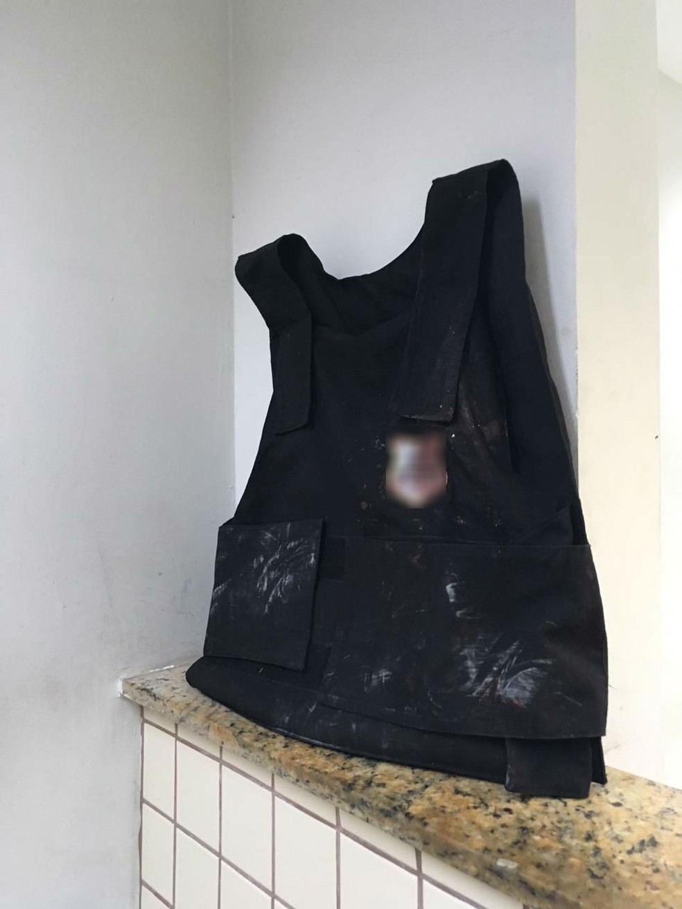 Vigia foi baleado por policiais após surtar e fazer vários disparos em Bauru — Foto: Vanessa Aguiar/Arquivo Pessoal