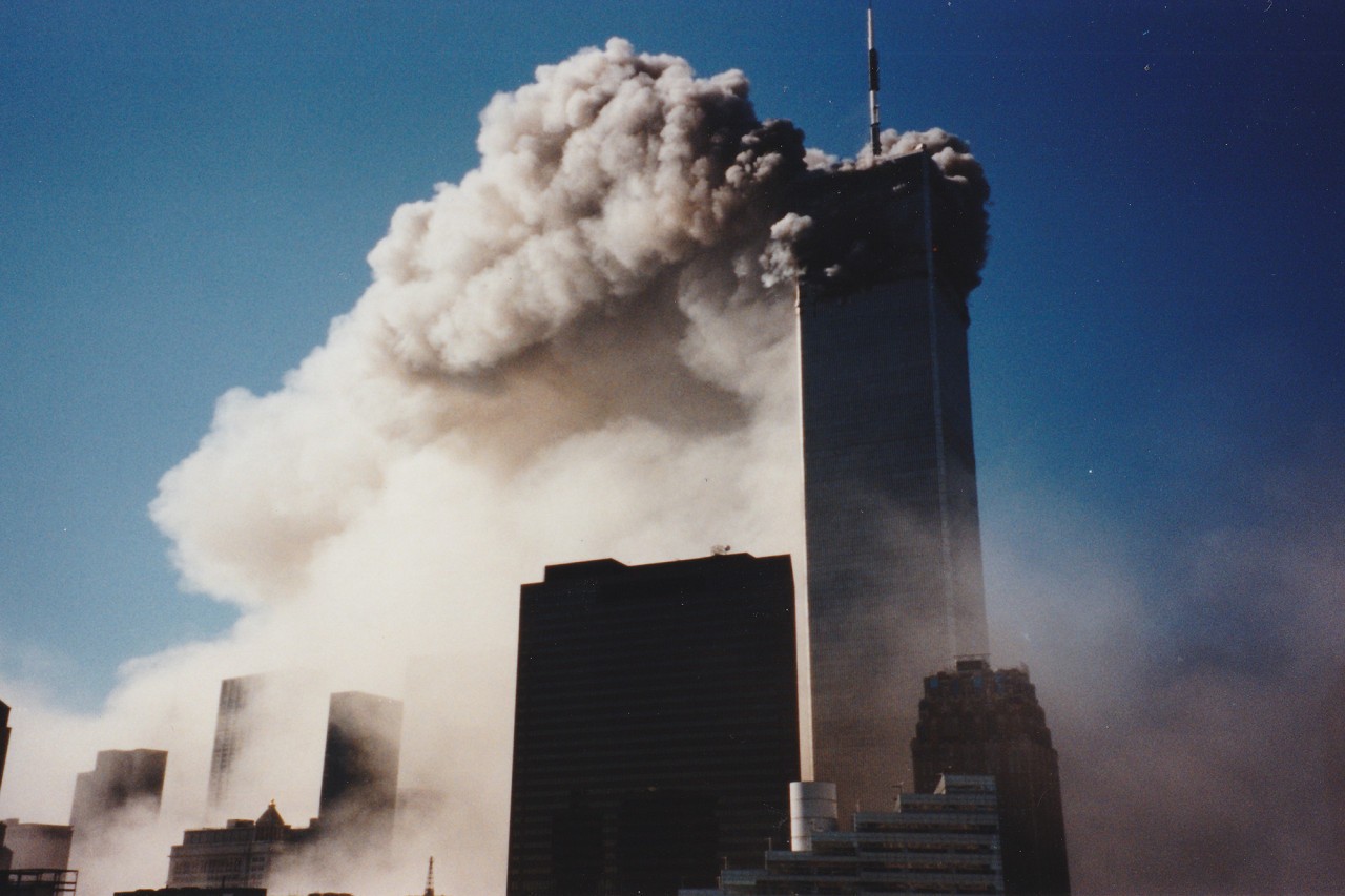 Adolescente encontra fotos raras dos ataques de 11 de setembro em álbum de família (Foto: Reprodução)