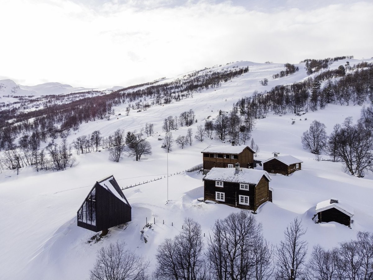 Você certamente vai querer escapar para esta cabana flutuante na Noruega (Foto: Martin Innerdal Dalen)