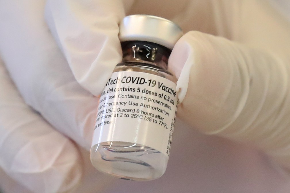 Imagem de uma dose da vacina contra a Covid-19 — Foto: Lucy Nicholson/Reuters