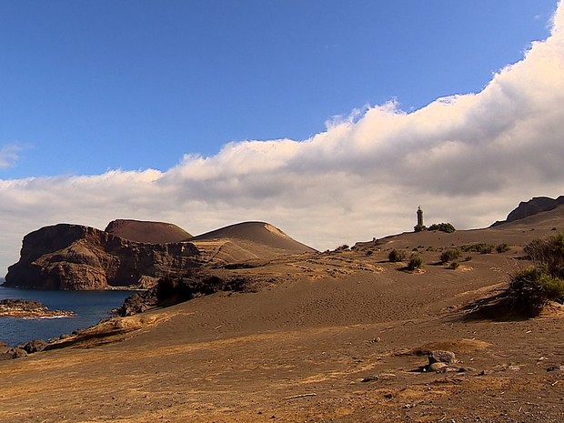 Açores, com 9 ilhas e quase 2 mil vulcões, brotou no meio do oceano (Grep) (Foto: Globo Repórter)