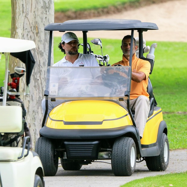 Rodrigo Lombardi e Marcos Pasquim jogam Golf (Foto: Dilson Silva/ Agnews)