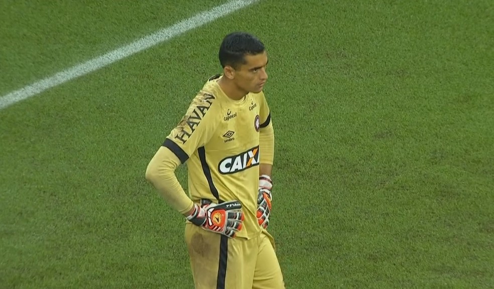 Santos Falha Mas Evita Derrota Mais Ampla Do Atletico Pr Para O Galo Veja As Notas Atletico Pr Ge