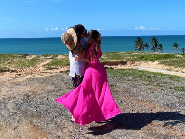 Whindersson Nunes e Maria Lina Deggan (Foto: Reprodução/Instagram)