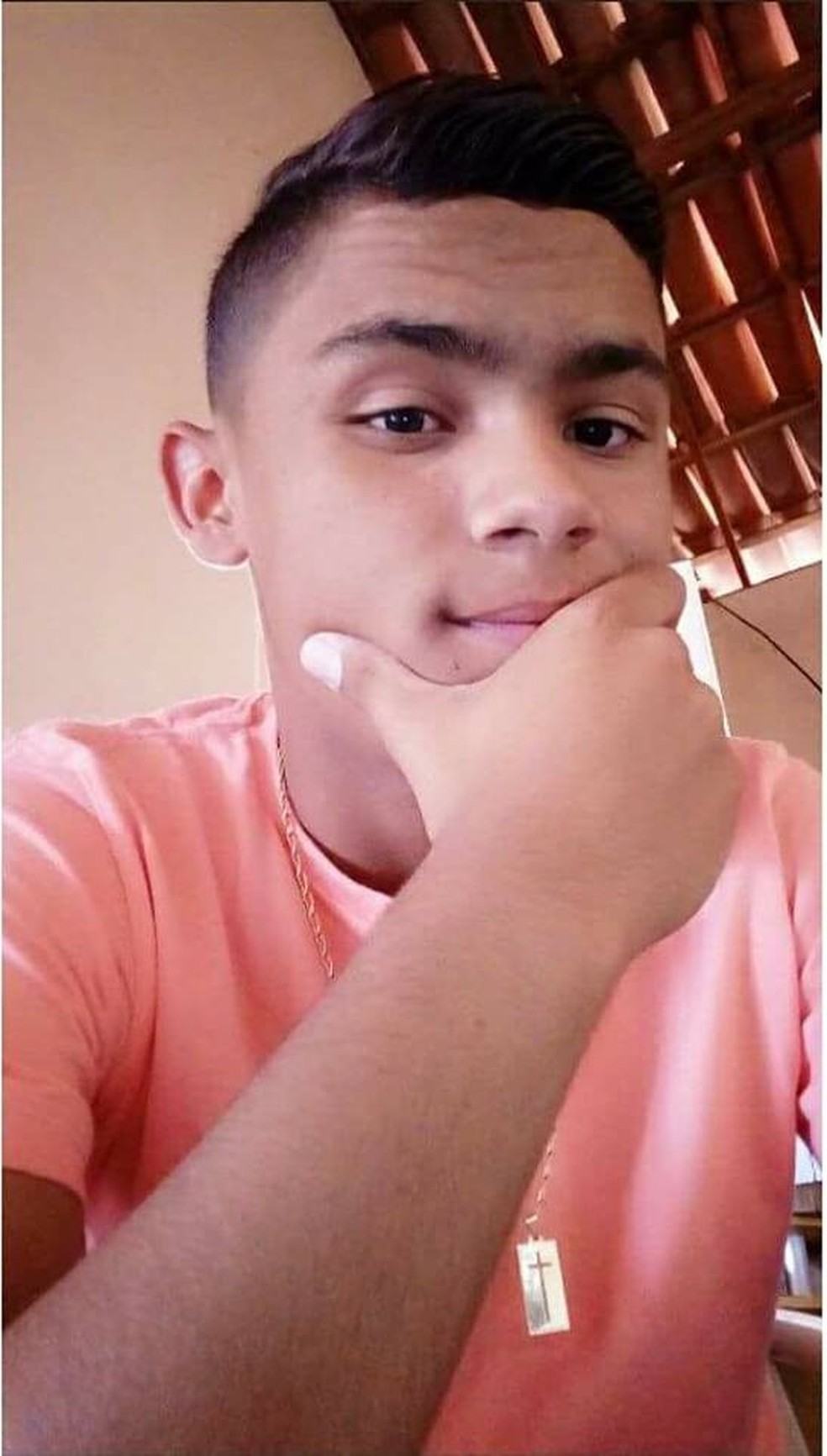 O potiguar José Edcarlos Horácio, de 16 anos, morreu no acidente em Minas Gerais envolvendo sete veículos (Foto: Facebook/Reprodução)