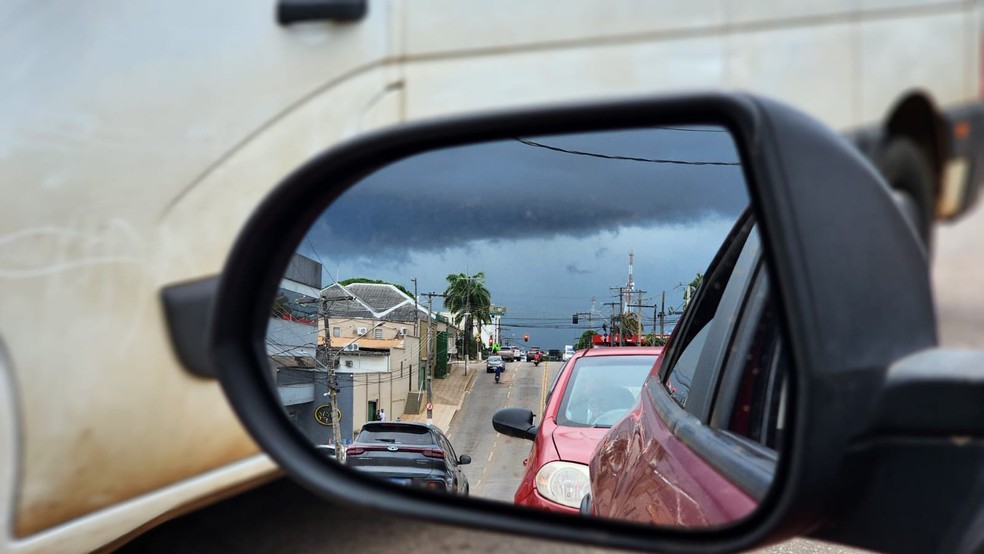 No total, abril já acumula 84,5 milímetros de chuva em oito dias   — Foto: Juan Diaz