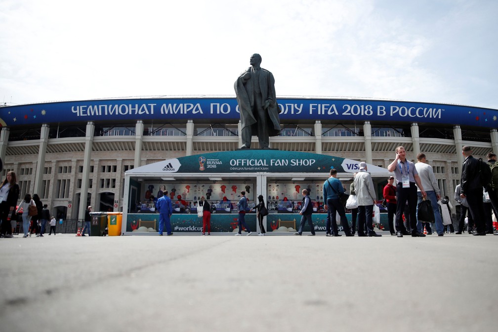 Estádio de Moscou, que vai sediar o jogo de abertura da copa nesta quinta-feira (14)  (Foto: Christian Hartmann/ Reuters)