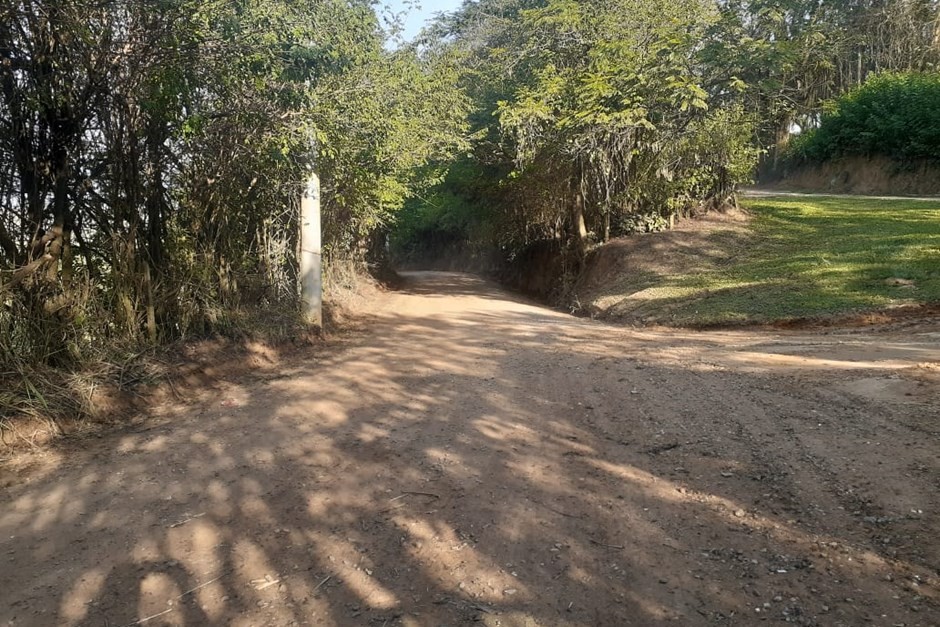 Estrada do Jaguari é interditada na Zona Norte de São José dos Campos 