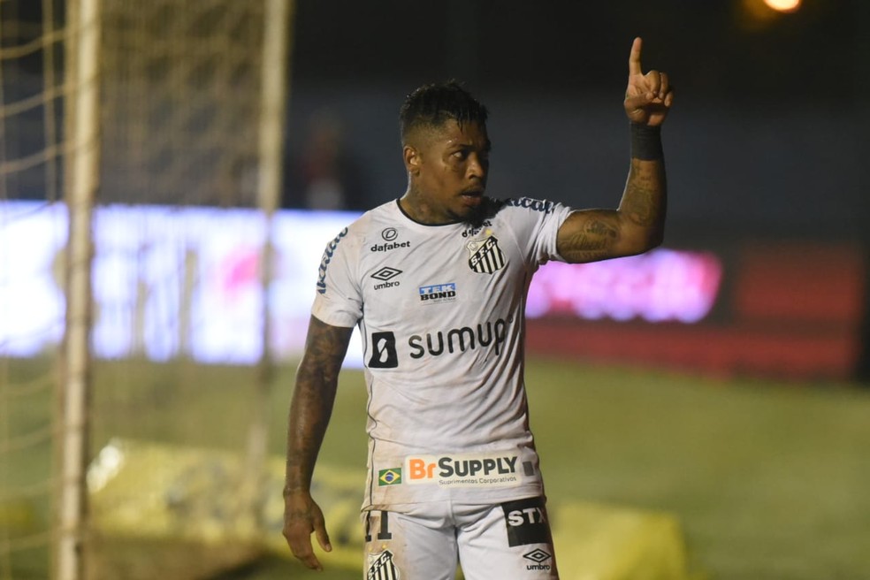 Marinho marcou 47 gols decisivos nas últimas cinco temporadas — Foto: Ivan Storti/Santos FC