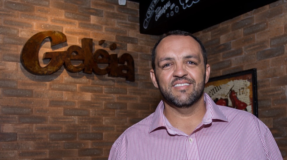 Dono de maior food truck do DF consolida negócio e planeja ...