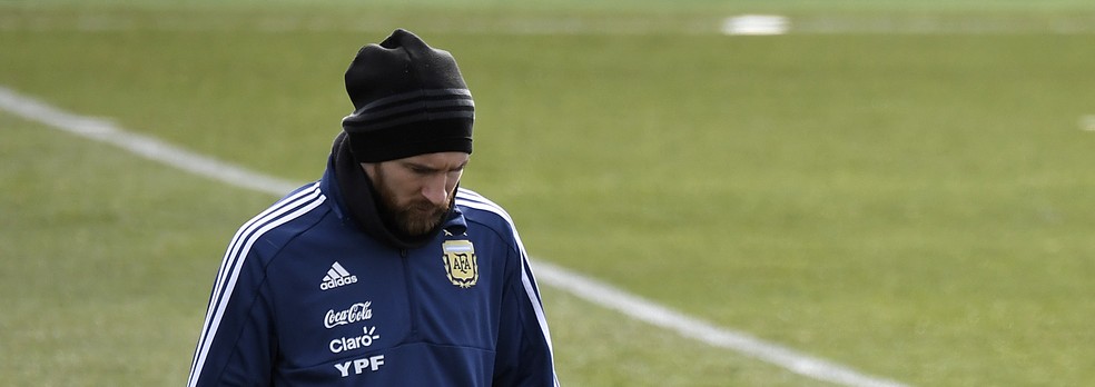 Só Messi pode salvar a Argentina (Foto: AFP)