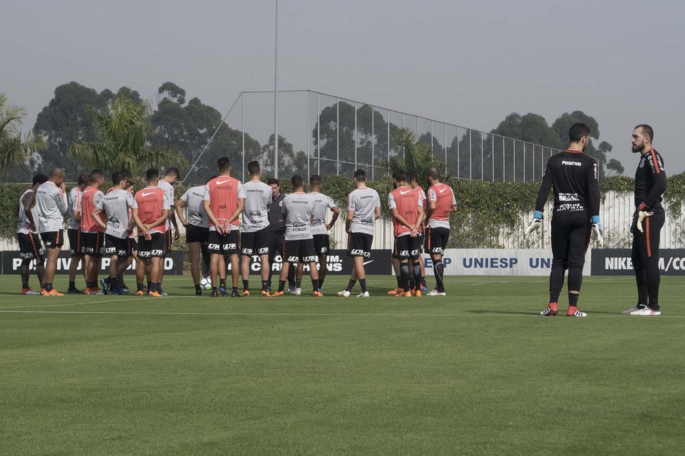 Corinthians relaciona 24 jogadores para o amistoso contra o Grêmio na Arena
