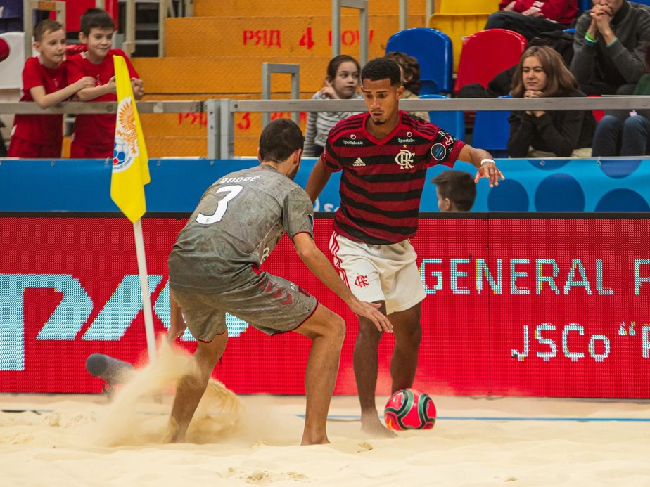 Em Jogo Com 3 Viradas Flamengo Perde Para O Braga Na Abertura Do Mundialito De Futebol De Areia Futebol De Areia Ge