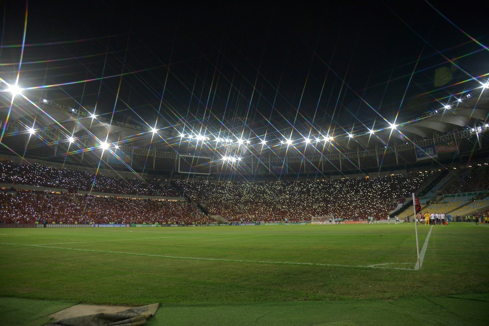 Candidatos do Flamengo planejam reunião com governador eleito por gestão do Maracanã
