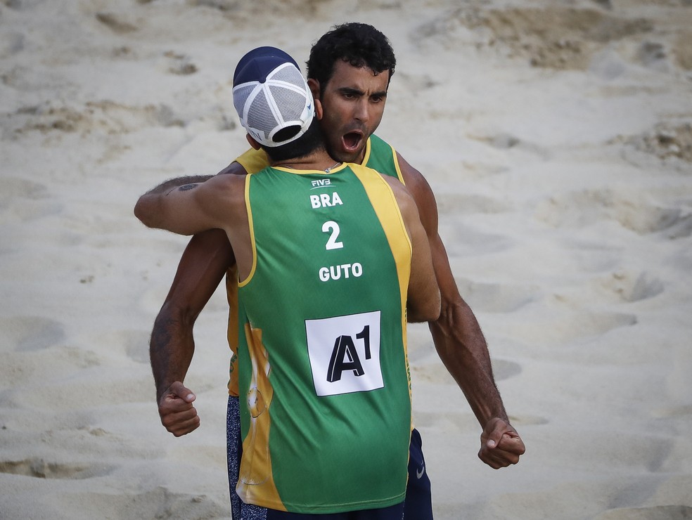 Pedro Solberg/Guto avançam às oitavas de final Mundial de vôlei de praia (Foto: Divulgação/FIVB)