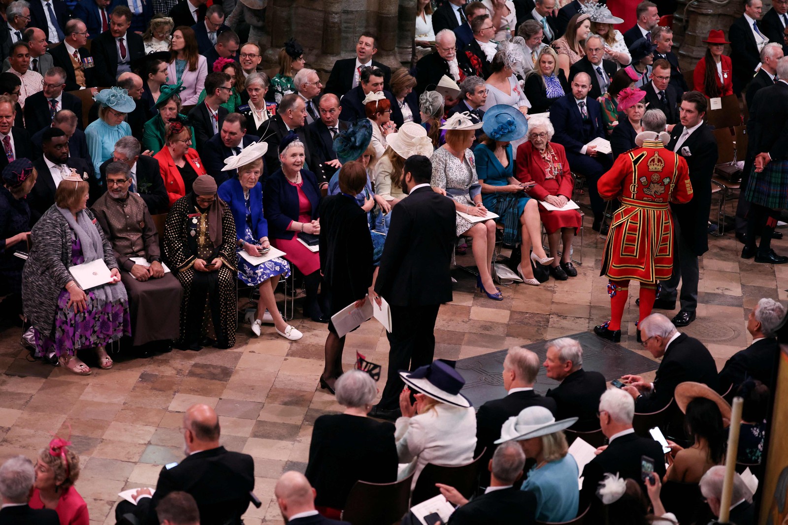 Cerca de 2.300 convidados estarão na imponente Abadia de Westminster para a cerimônia, incluindo figuras e líderes internacionais — Foto: PHIL NOBLE / POOL / AFP