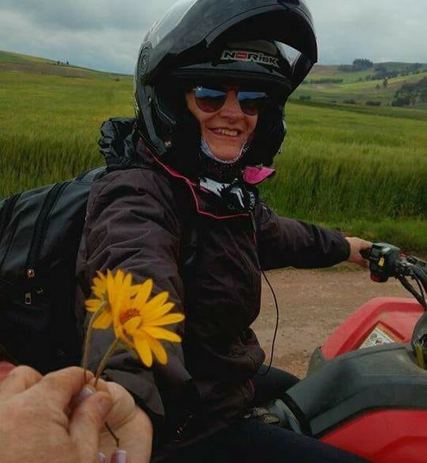 Featured image of post Fotos Tumblr Casal Moto Um casal apaixonado por motos aventuras e um pelo outro nos conhecemos desde os tempos de efomm por isso ficamos muito felizes por termos sido escolhidos para registrar cada etapa dessa uni o que se dar em agosto assista o video save the date deles aqui confiram algumas fotos