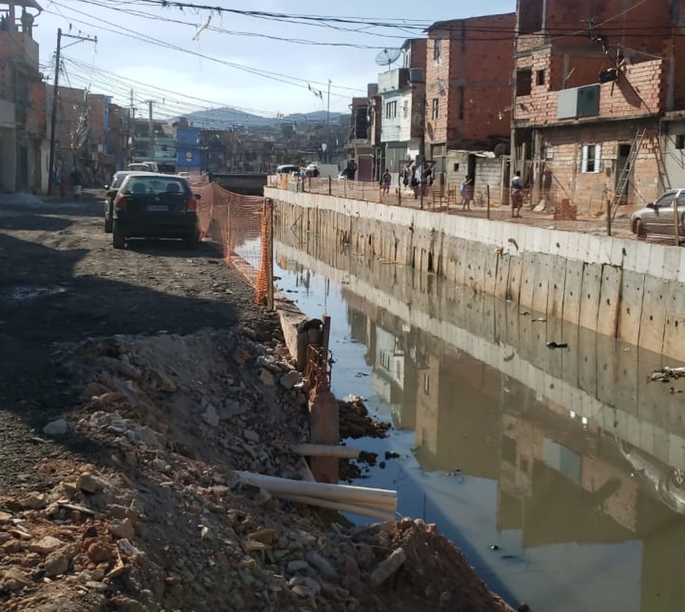 Obra de canaliza&ccedil;&atilde;o do c&oacute;rrego da Baronesa, em Osasco, na Grande S&atilde;o Paulo. &mdash; Foto: Divulga&ccedil;&atilde;o/Prefeitura de Osasco
