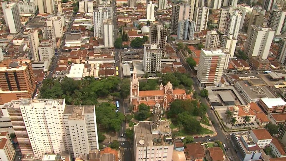 Vista aérea de Ribeirão Preto — Foto: Reprodução/EPTV