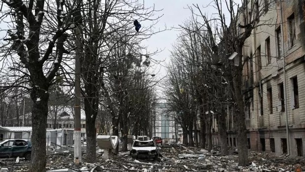 Para especialistas, é difícil de prever como o conflito na Ucrânia vai acabar (Foto: GENYA SAVILOV / GETTY via BBC)