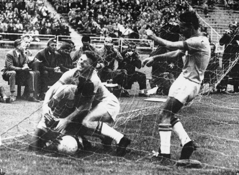 Pelé Copa do Mundo 1958 Gol Brasil (Foto: Divulgação/Fifa)