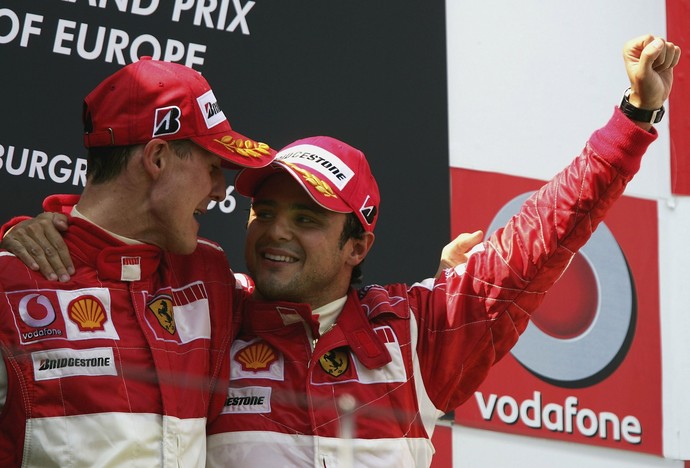 Michael Schumacher e Felipe Massa no pódio do GP da Europa de 2006 (Foto: Getty Images)