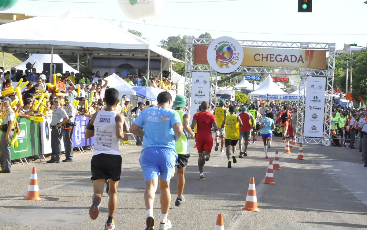 35ª edição da Corrida de Reis reúne 15 mil pessoas em Cuiabá neste domingo (6) corrida de reis