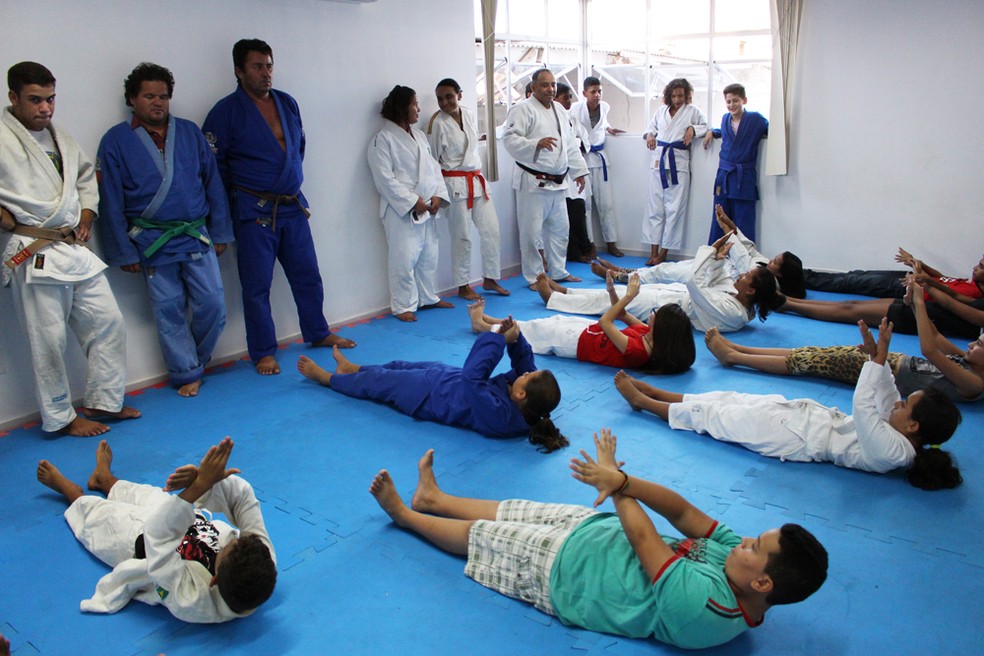 Judô é uma das modalidades esportivas de cursos oferecidos pela Fundação CDL — Foto: Divulgação/Fundação CDL
