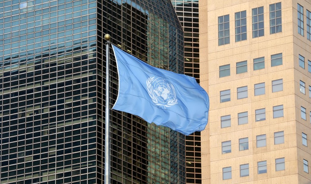 Imagem da bandeira da ONU em Nova York — Foto: Ludovic Marin / AFP