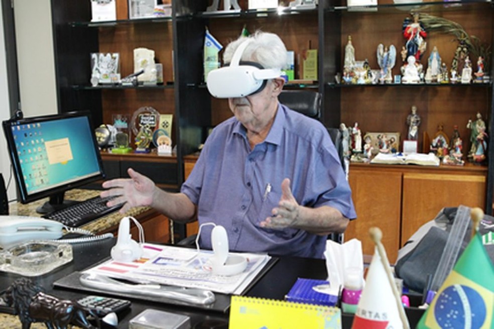 Prefeito de Uberlândia, Odelmo Leão (PP), durante reunião em metaverso — Foto: Secretaria de Governo e Comunicação/PMU