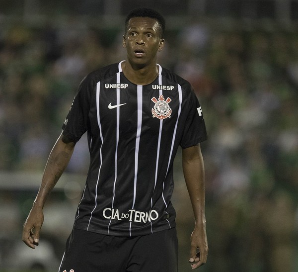 Jô supera Carlinhos e vira artilheiro isolado do Corinthians em 2017; veja ranking