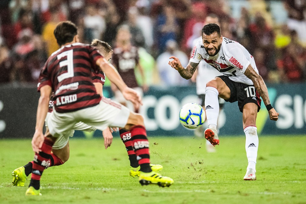 Flamengo 0 x 0 São Paulo - Daniel Alves — Foto: Jorge R Jorge/BP Filmes