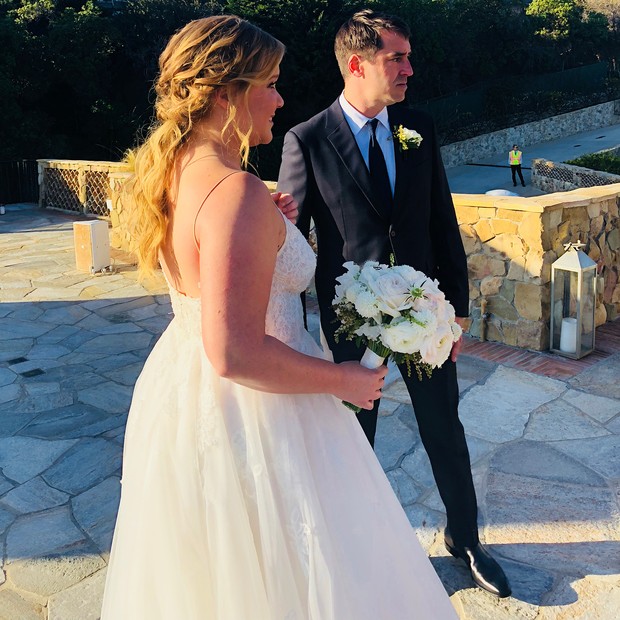 Amy Schumer e Chris Fischer se casam em segredo (Foto: Reprodução/Instagram)
