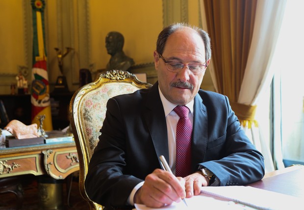 Governador José Ivo Sartori, do RS (Foto: Luiz Chaves/Palácio Piratin)