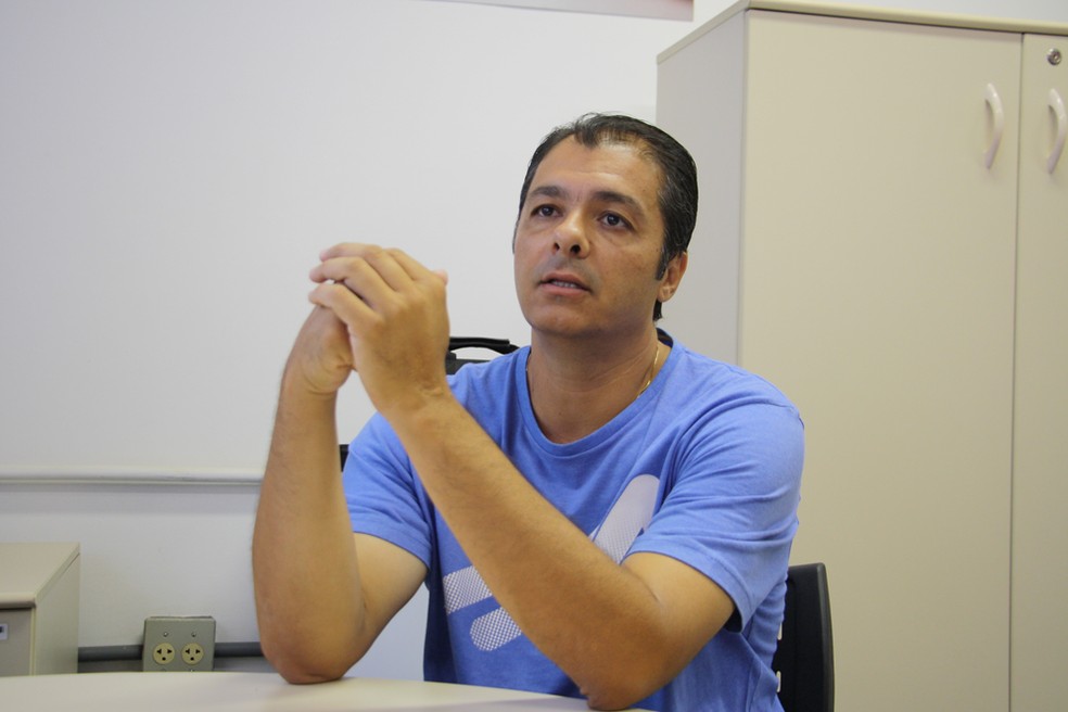 richard1000web.jpg?profile=RESIZE_710x