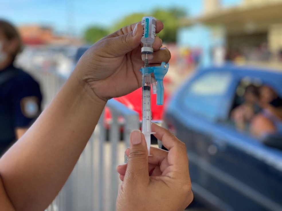 Vacinação contra a Covid em Natal — Foto: Kléber Teixeira/Inter TV Cabugi
