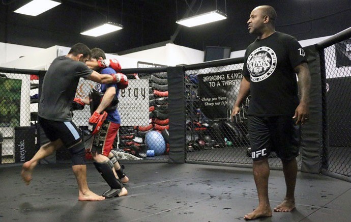 Rafael Cordeiro, técnico de MMA (Foto: Evelyn Rodrigues) Rafael Cordeiro, técnico de MMA (Foto: Evelyn Rodrigues)