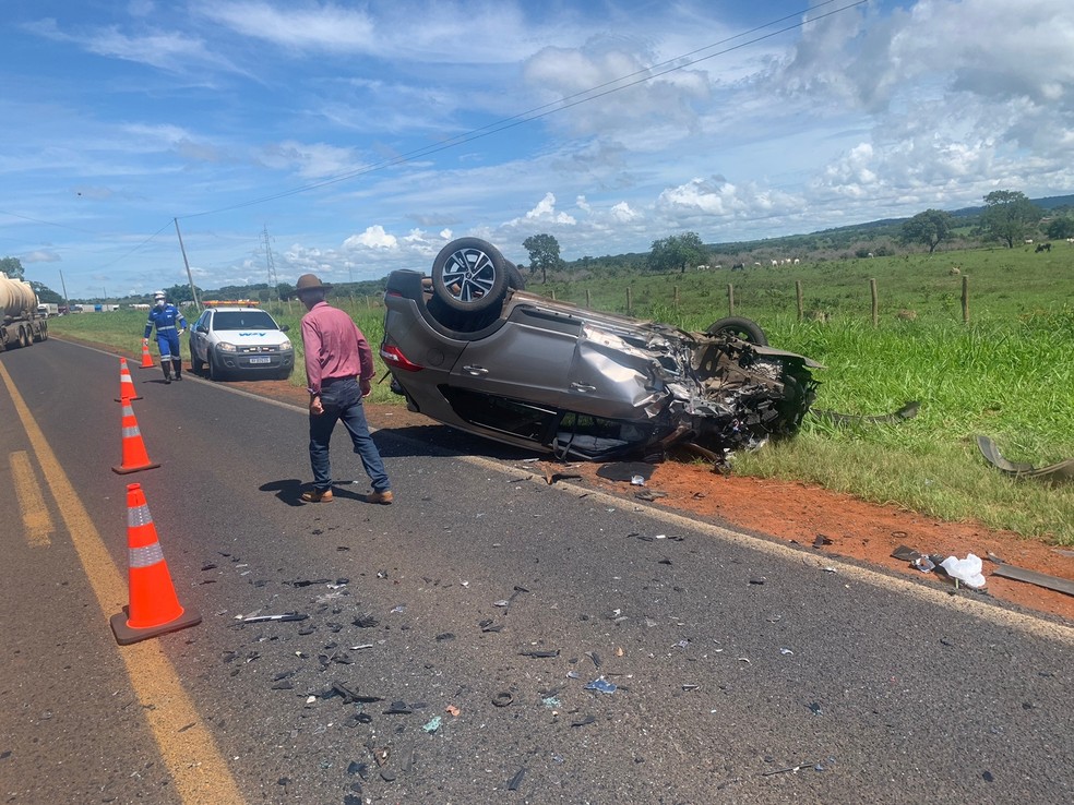 Acidente aconteceu entre Cassilândia e Chapadão do Sul — Foto: Reprodução