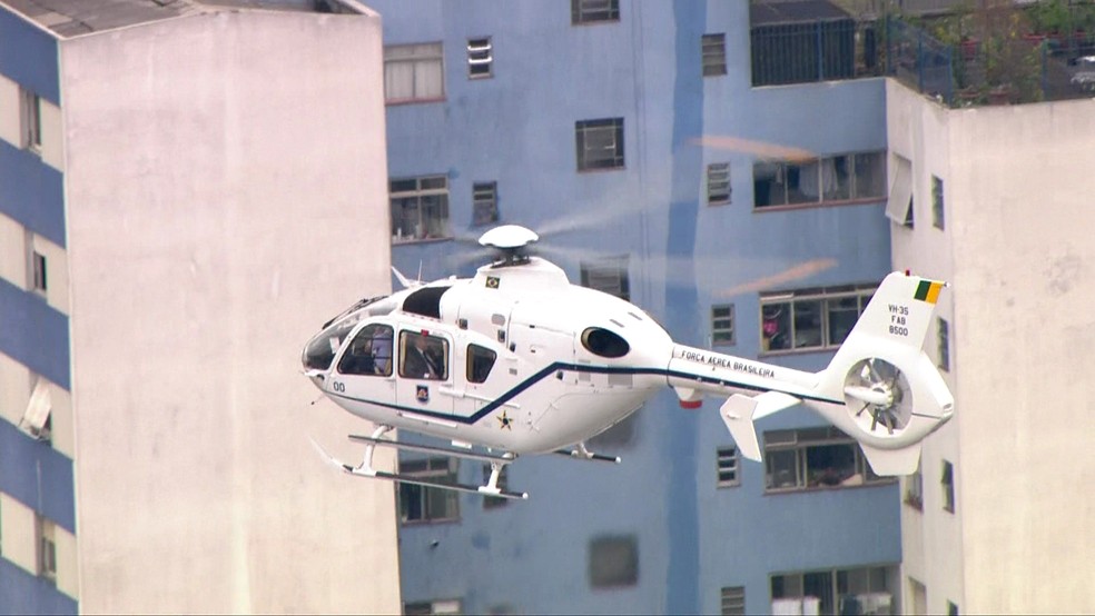 Temer deixa hospital em helicóptero (Foto: Reprodução/TV Globo)