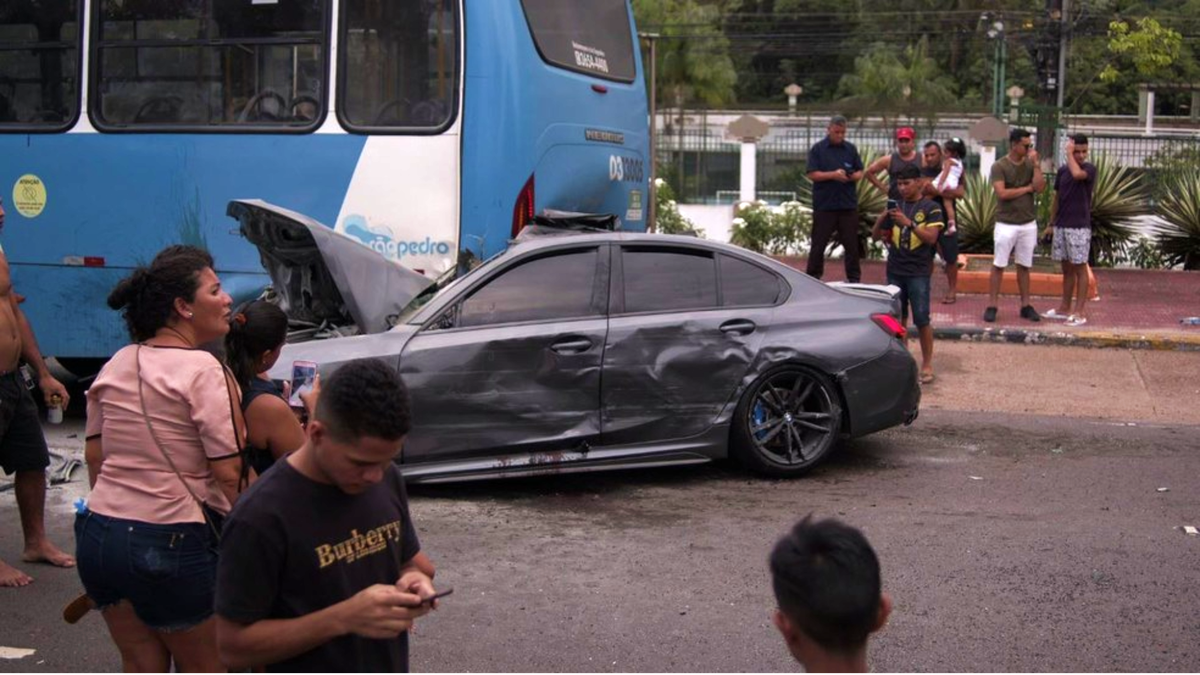 Grave acidente de BMW teve outra tragédia: o "resgate" desastroso que ...